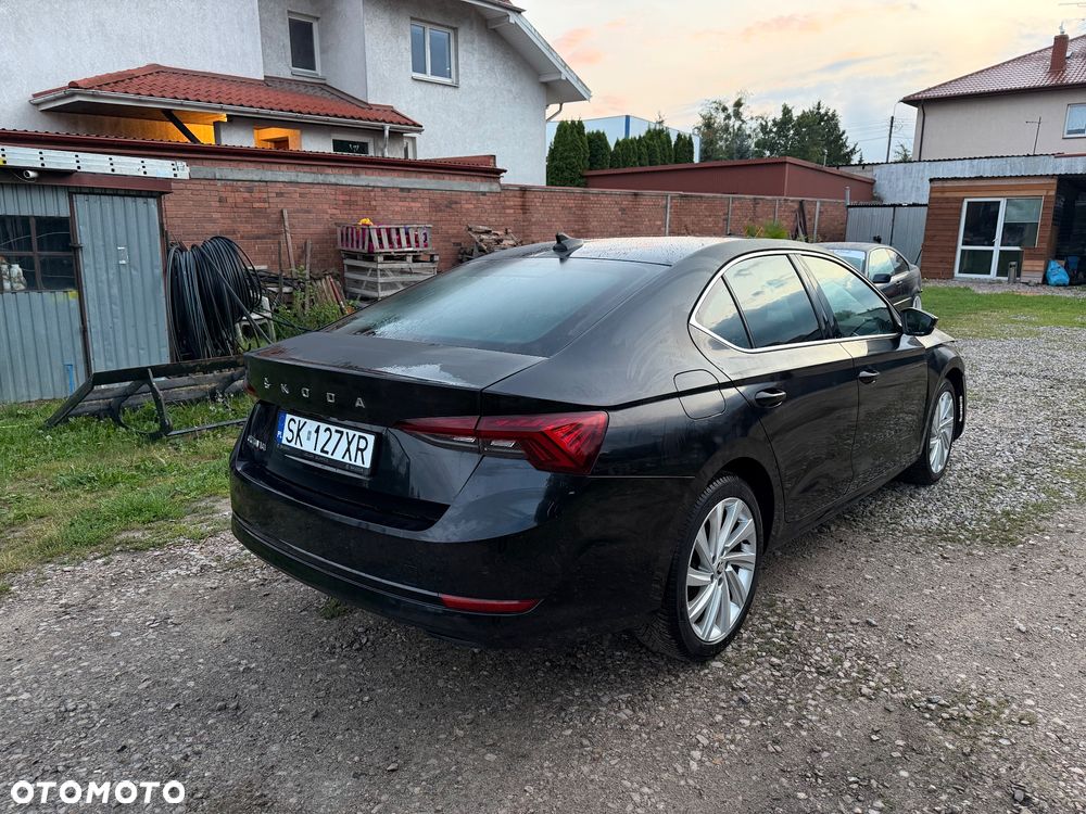 Skoda Octavia 2.0 TDI Business DSG - 1