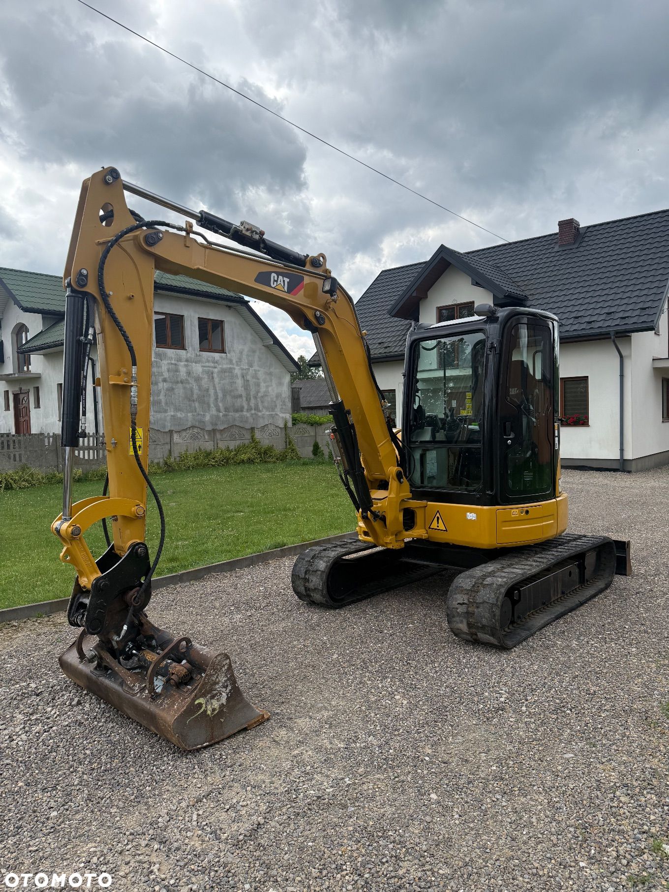 Caterpillar 305 E - 1