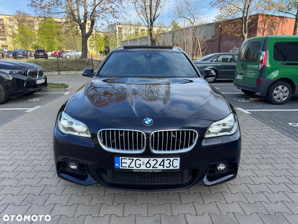 BMW Seria 5 525d - 2