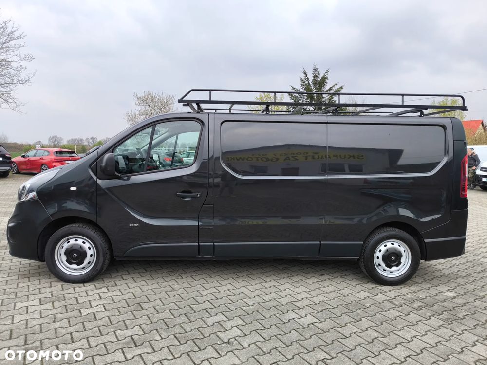 Opel Vivaro - 2