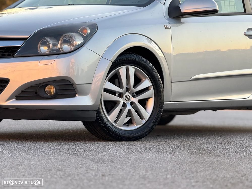 Opel Astra GTC 1.7 CDTI - 2