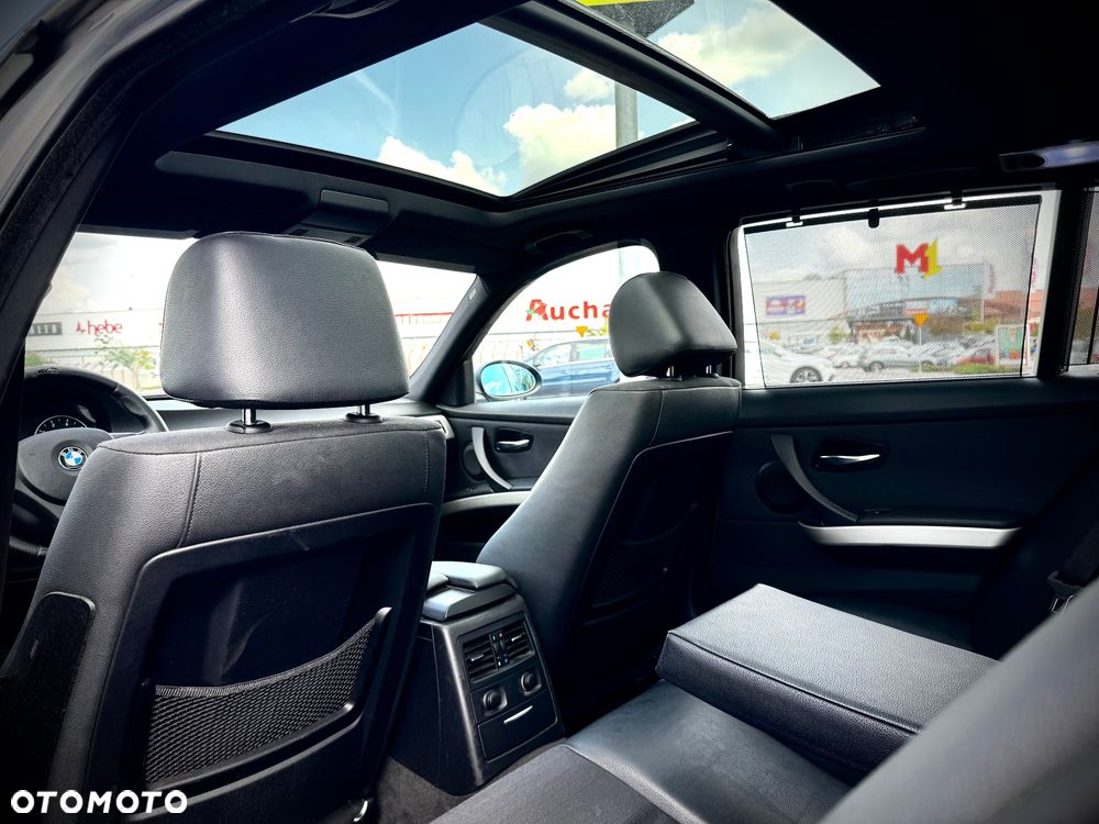 BMW Seria 3 318i - 20