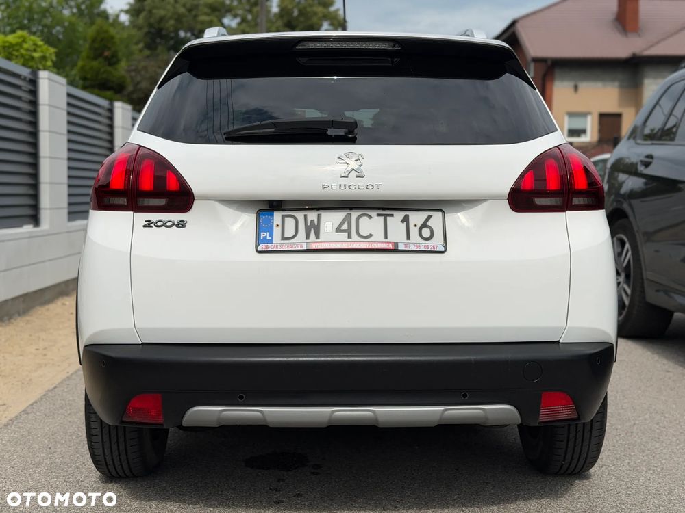 Peugeot 2008 1.5 BlueHDi Allure - 5