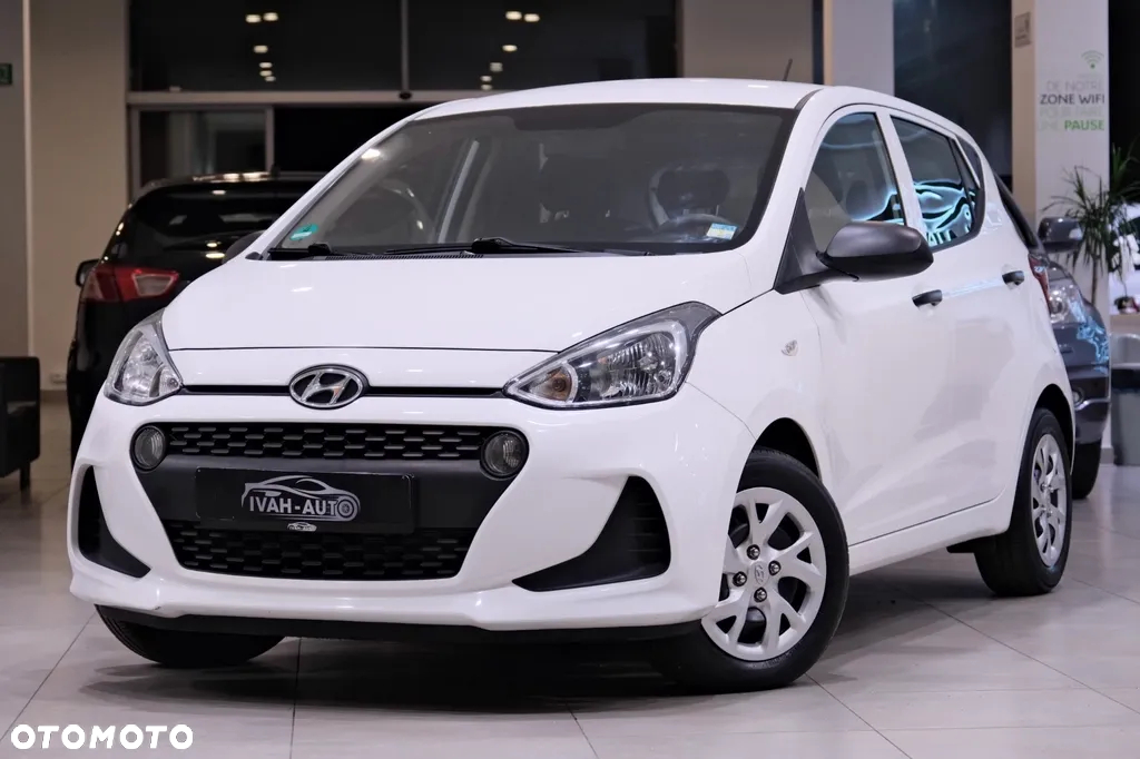 Hyundai i10 1.0 - 17