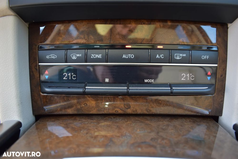 Mercedes-Benz E 250 CDI 4Matic - 11