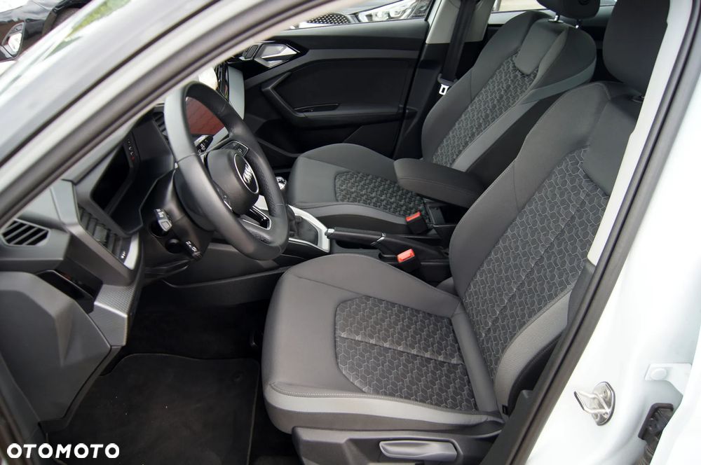 Audi A1 Sportback 25 TFSI advanced - 8