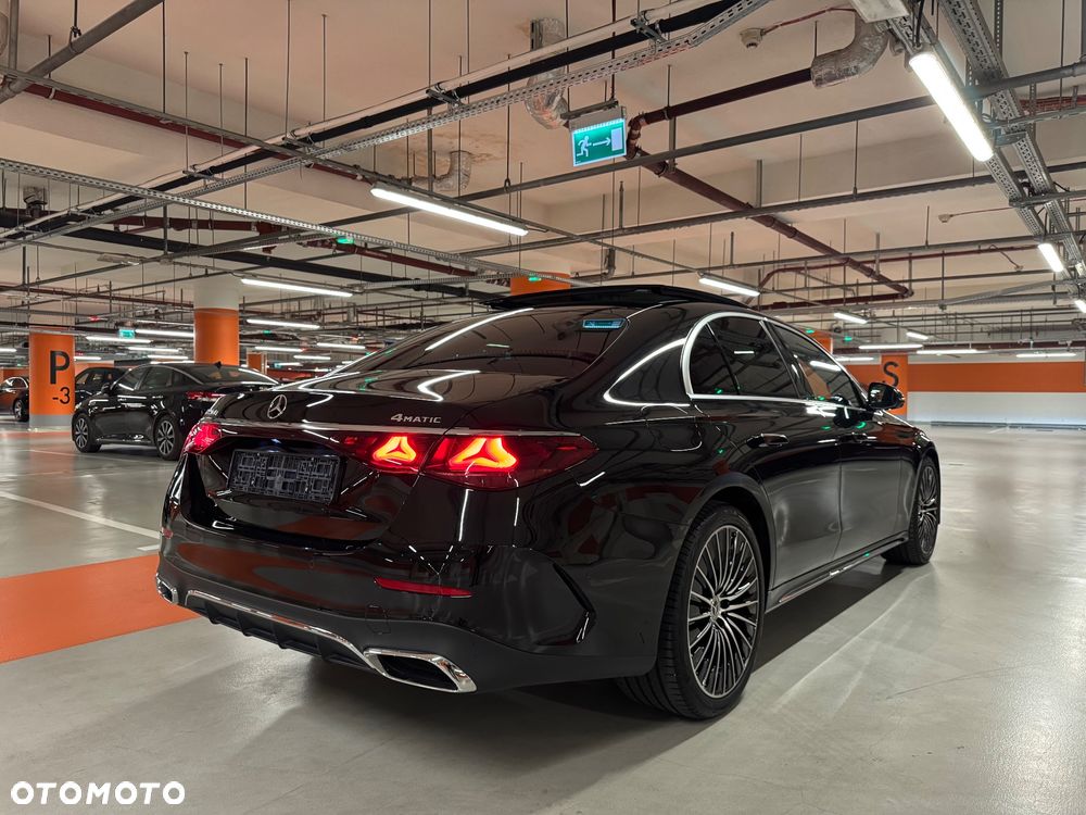 Mercedes-Benz Klasa E 220 d 4-Matic AMG - 4
