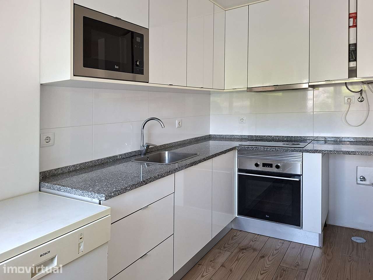 T1 Remodelado | Cozinha Equipada | Rua António Nobre, Odivelas - Grande imagem: 4/9
