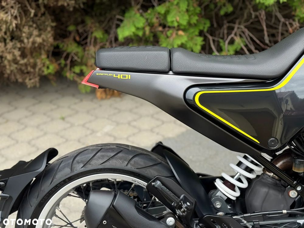 Husqvarna Svartpilen - 20