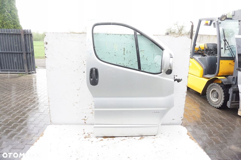 DRZWI PRAWY PRZÓD OPEL VIVARO A - 1