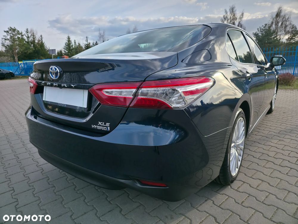 Toyota Camry 2.5 Hybrid Prestige CVT - 6