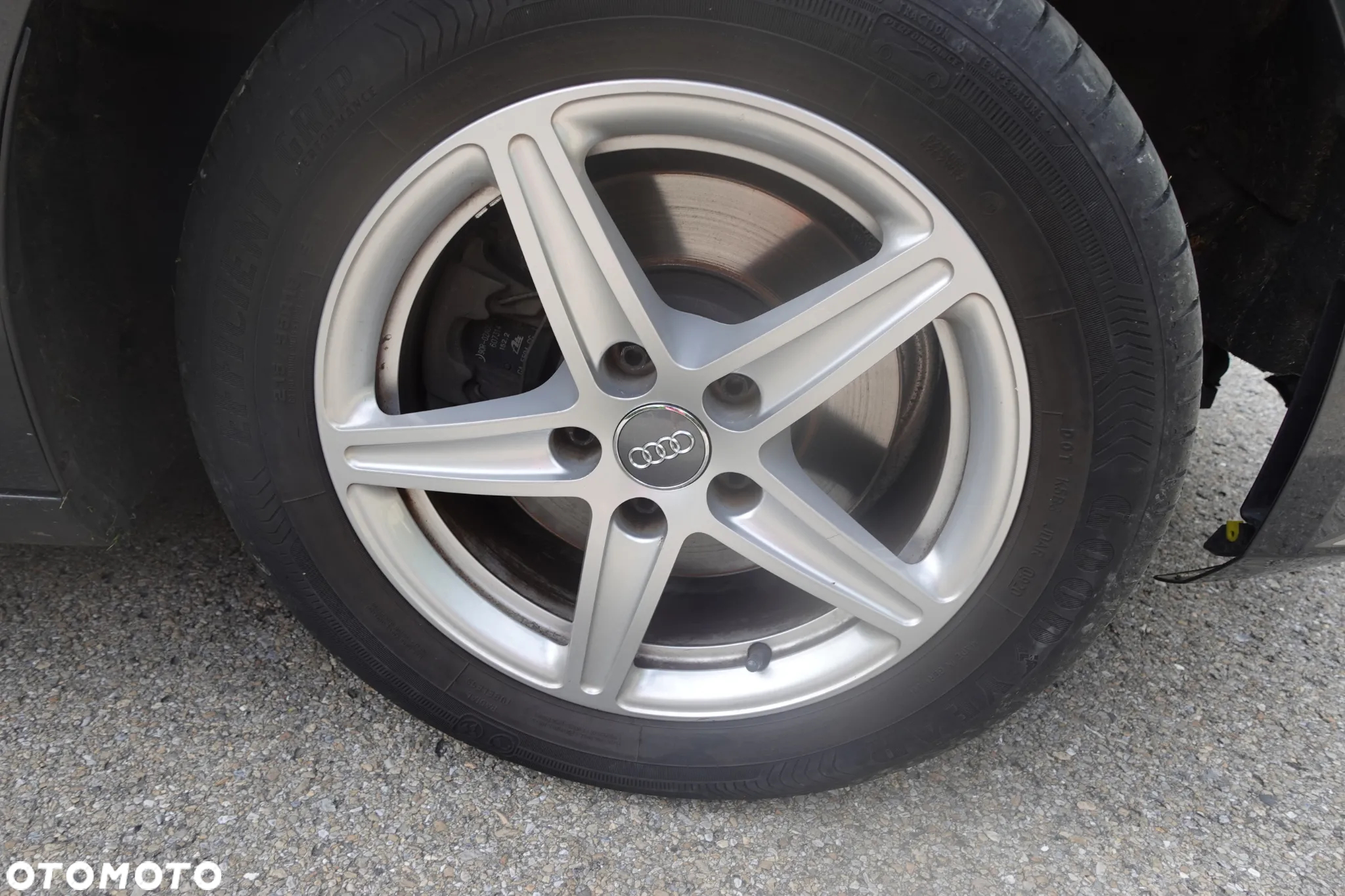 Audi A4 Avant 2.0 TDI S tronic - 18