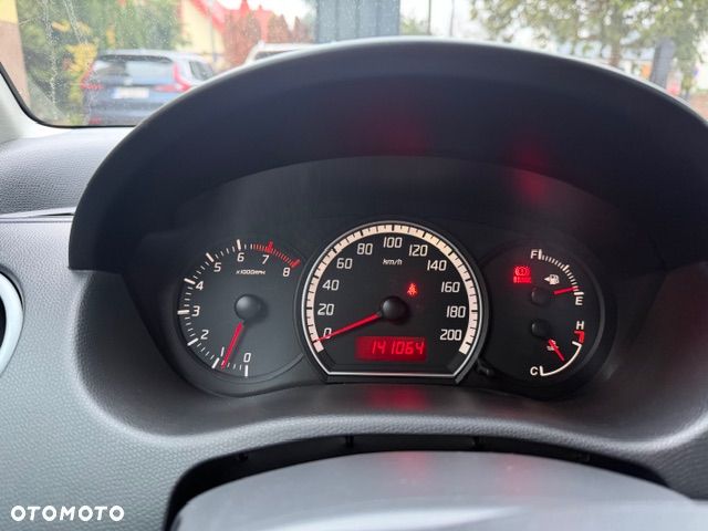 Suzuki Swift 1.3 Sakura - 4