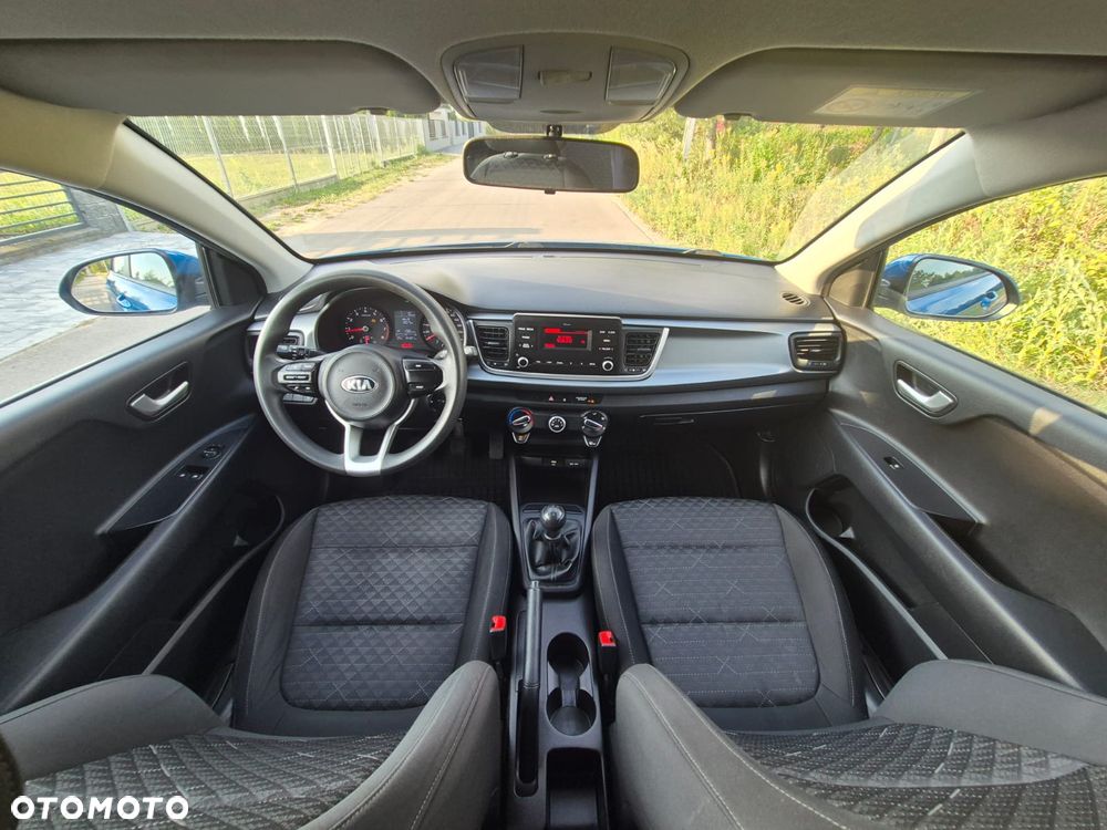 Kia Rio 1.2 L - 27