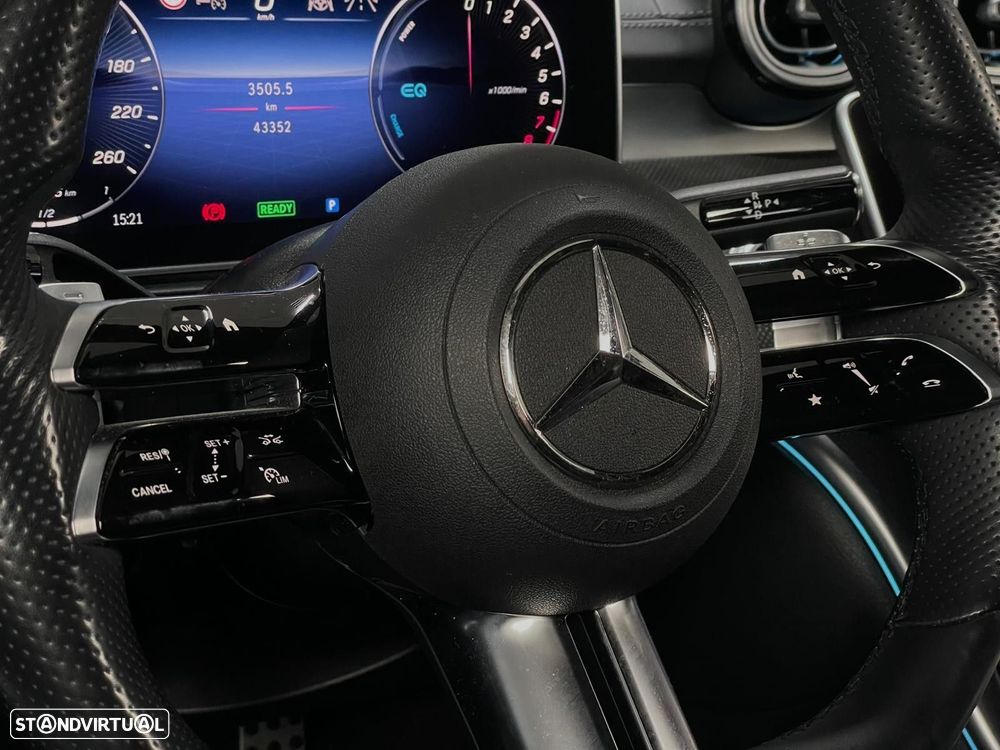 Mercedes-Benz C 300 e AMG Line - 20