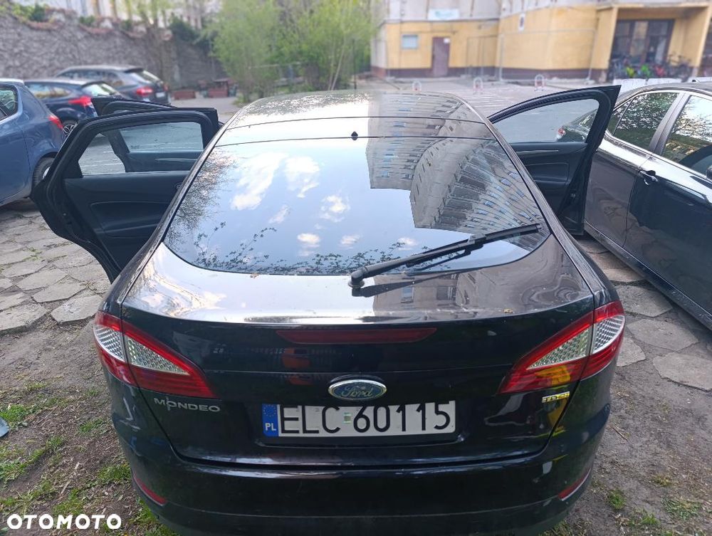 Ford Mondeo 2.0 TDCi Titanium - 4