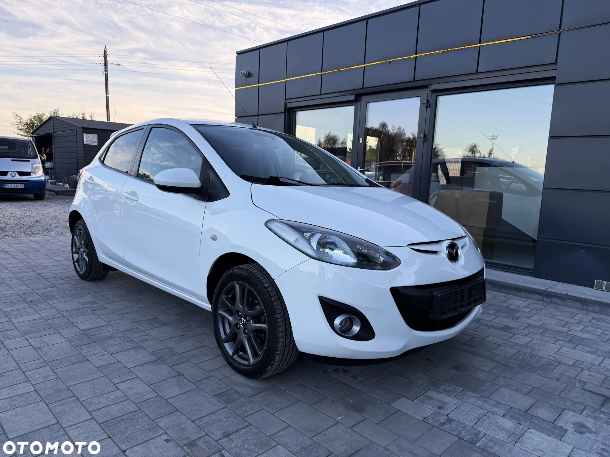 Mazda 2 1.3 Exclusive - 12