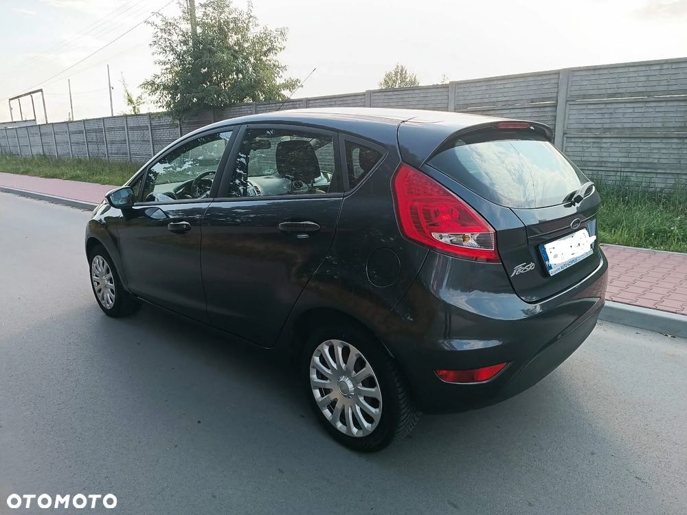 Ford Fiesta 1.25 Champions Edition - 2