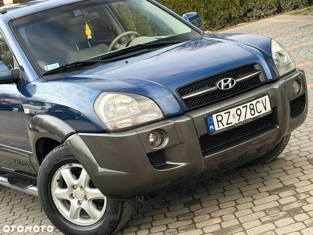 Hyundai Tucson 2.0 CRDi 4WD Champion - 3