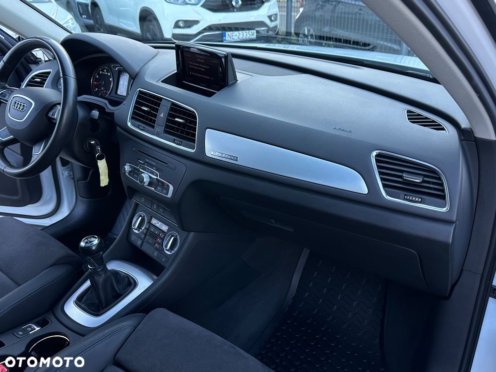Audi Q3 2.0 TFSI Quattro - 28