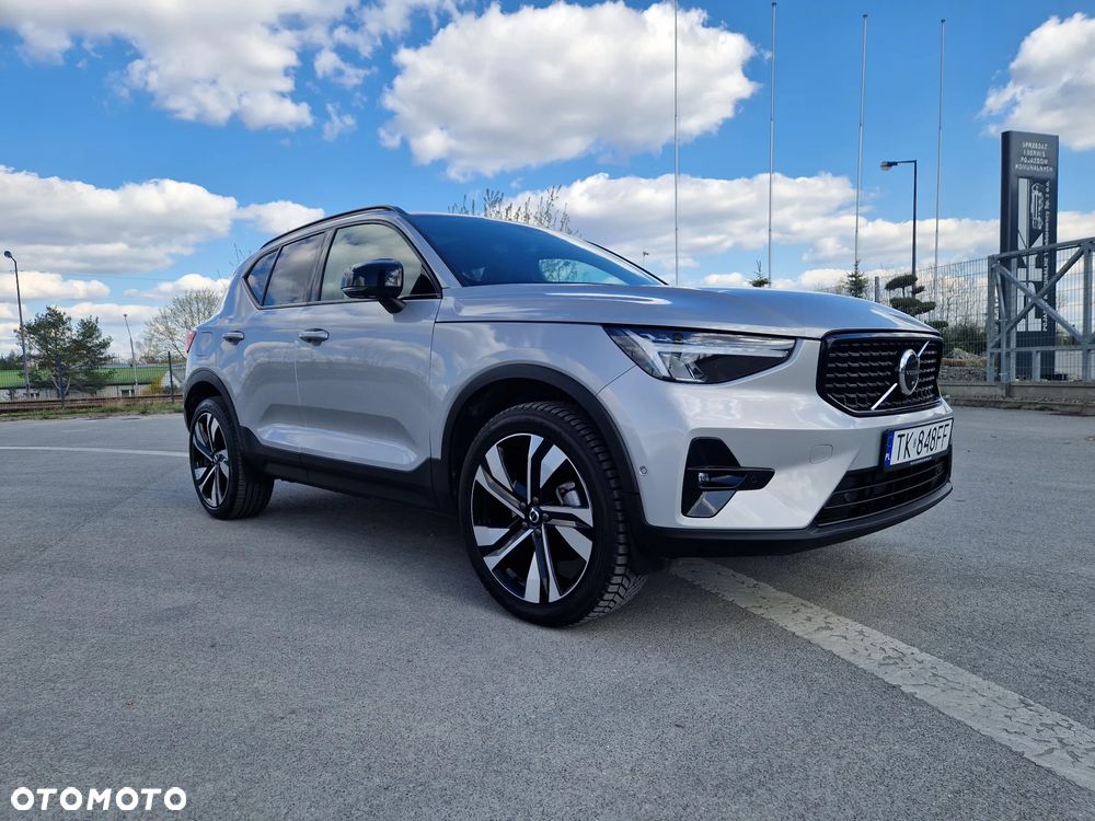 Volvo XC 40 B5 AWD Ultimate Dark - 5