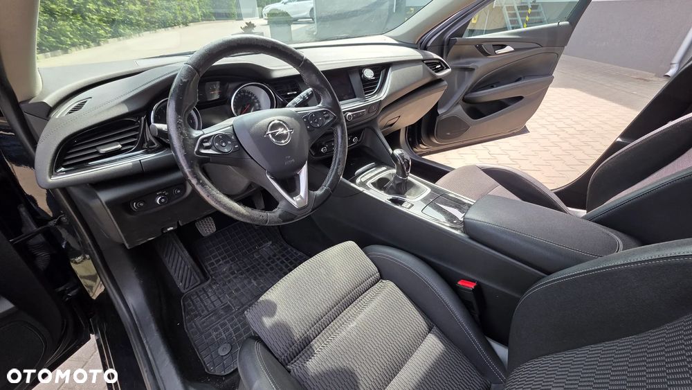 Opel Insignia 1.5 T Innovation S&S - 14