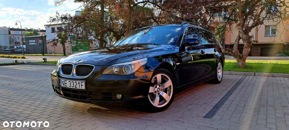 BMW Seria 5 525i - 2