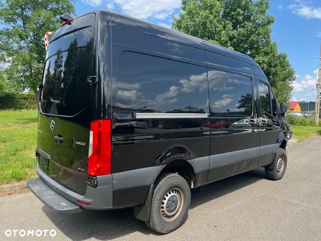 Mercedes-Benz Sprinter 4x4 3.0V6 - 6
