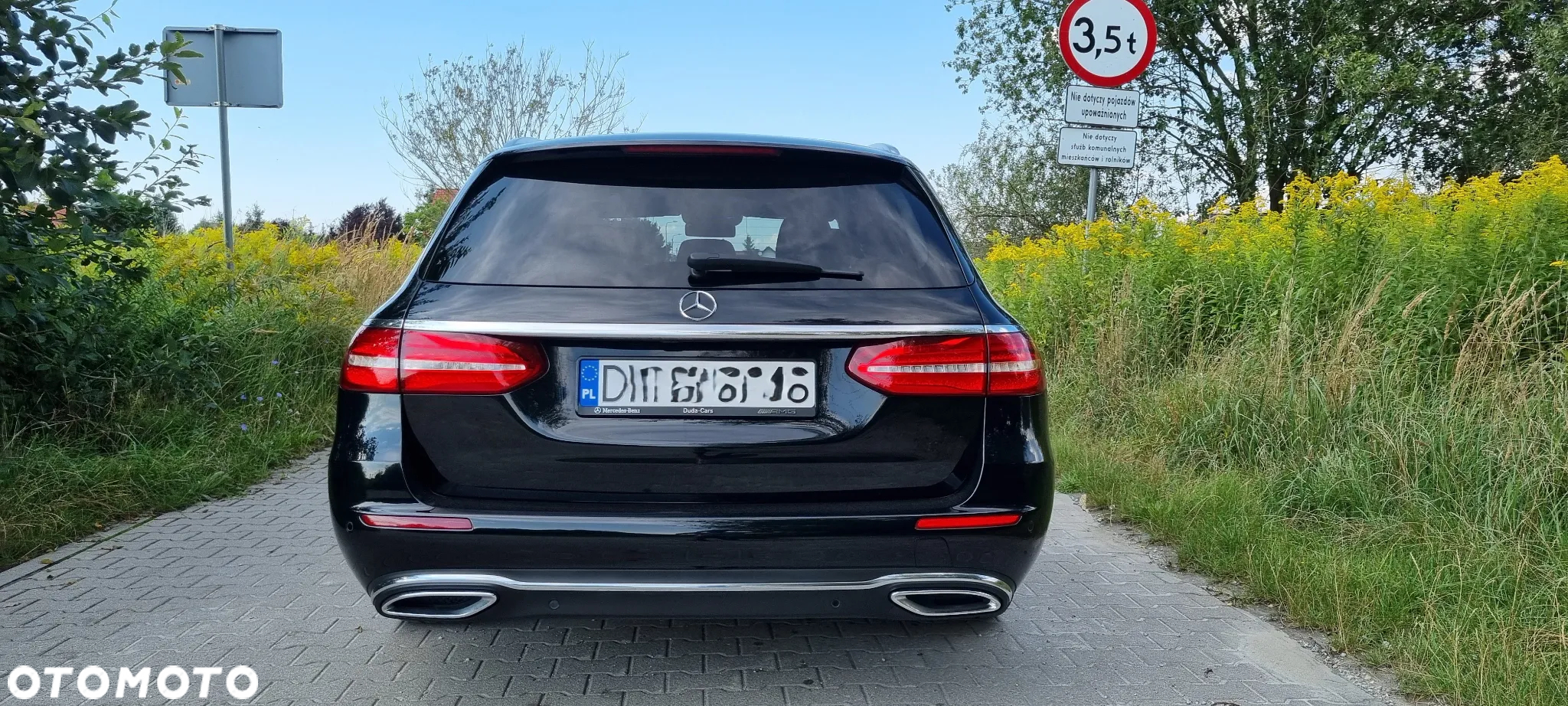 Mercedes-Benz Klasa E 400 d 4Matic T 9G-TRONIC Avantgarde - 10