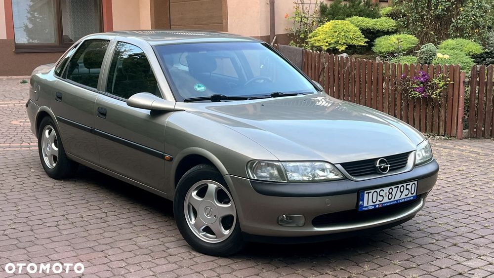 Opel Vectra - 10