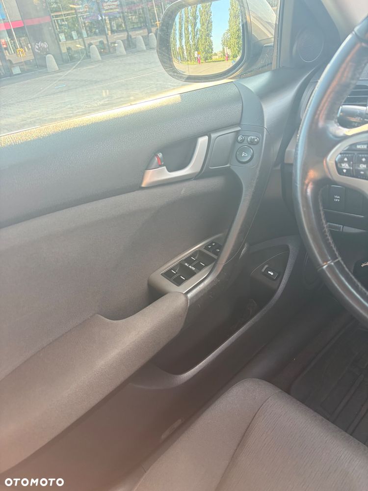Honda Accord 2.0 Comfort - 25