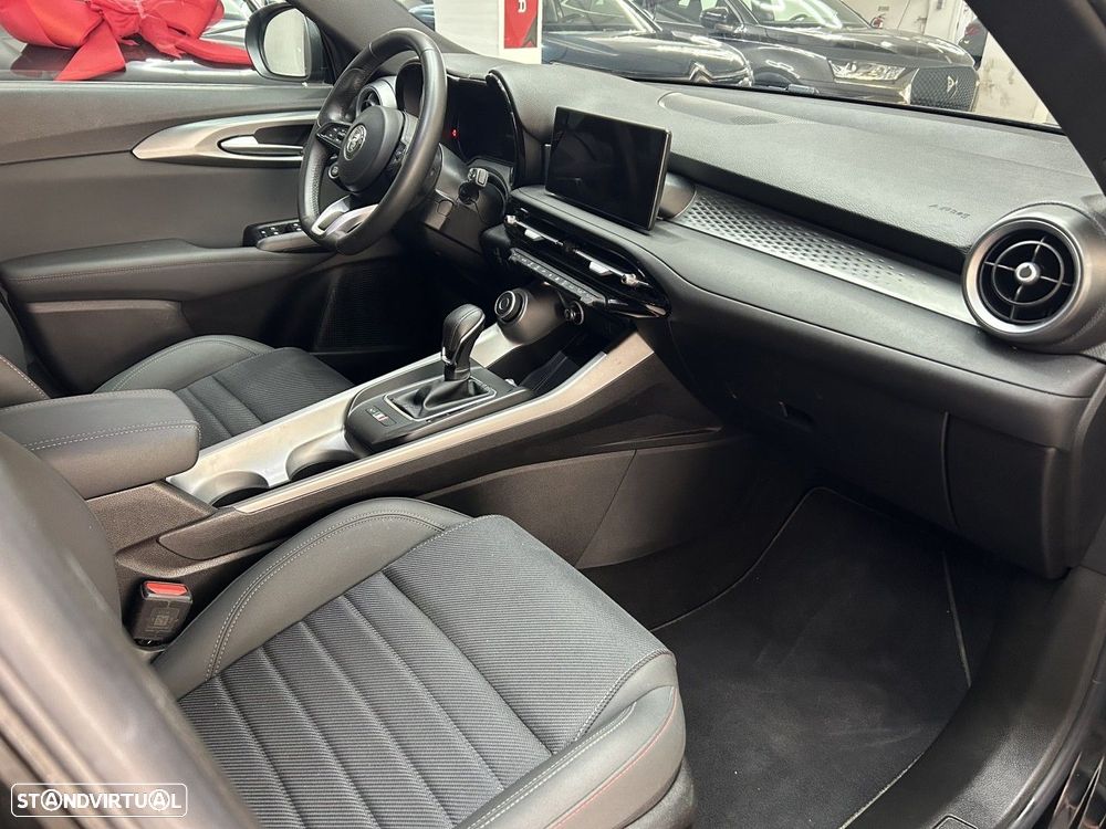 Alfa Romeo Tonale - 12