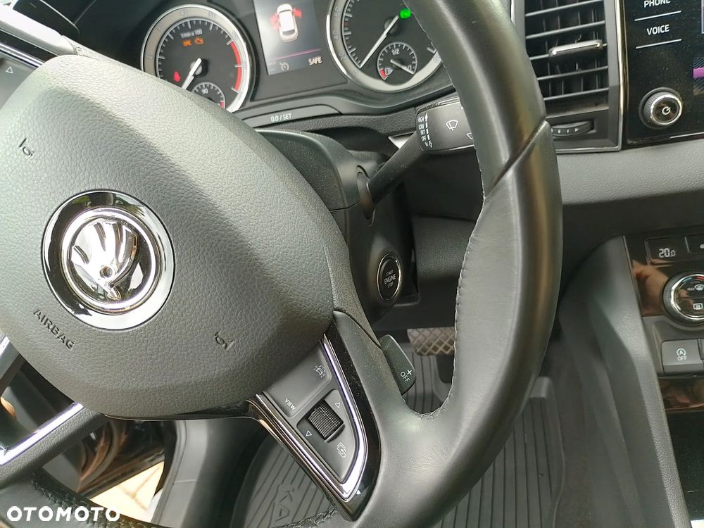 Skoda Karoq 1.5 TSI ACT 4x2 Ambition DSG - 18