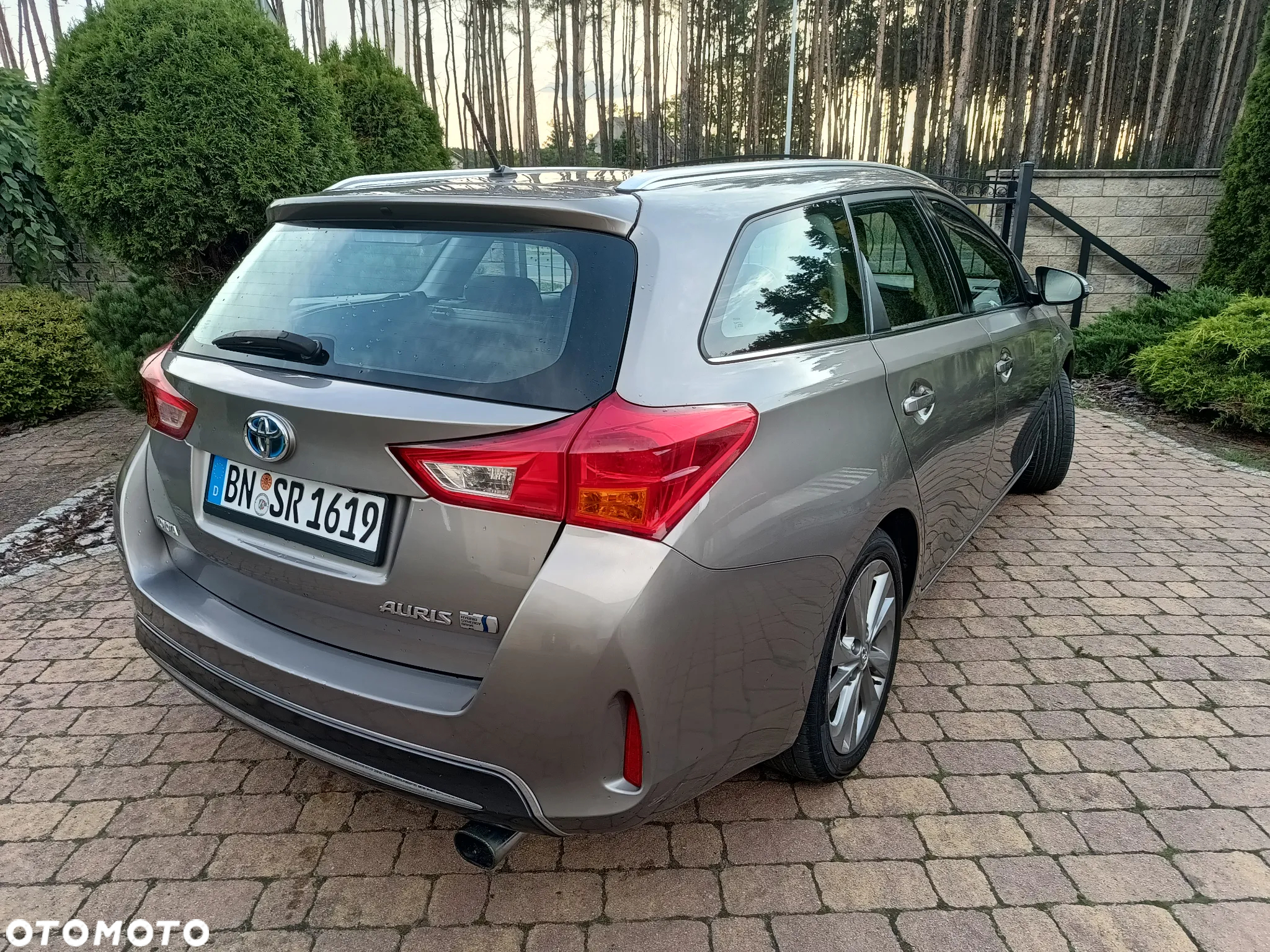 Toyota Auris 1.8 Hybrid Life - 5