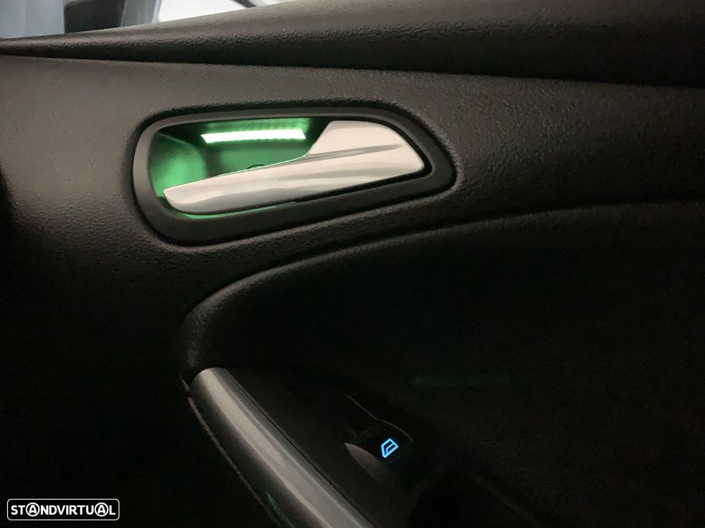 Ford Focus SW - 10