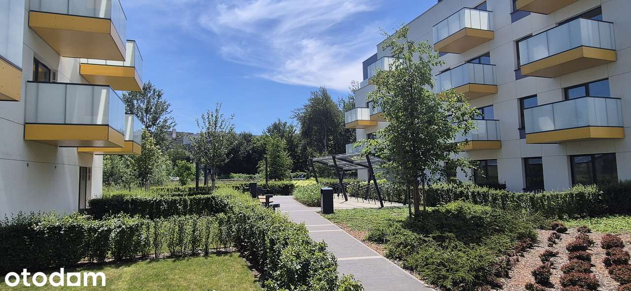 Jasne studio w centrum miasteczka Wilanów | Bezpośrednio