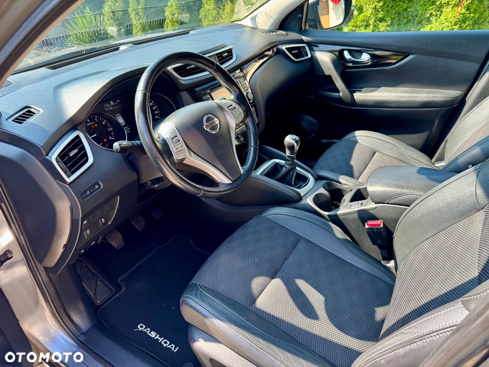 Nissan Qashqai 1.6 DIG-T TEKNA+ - 15