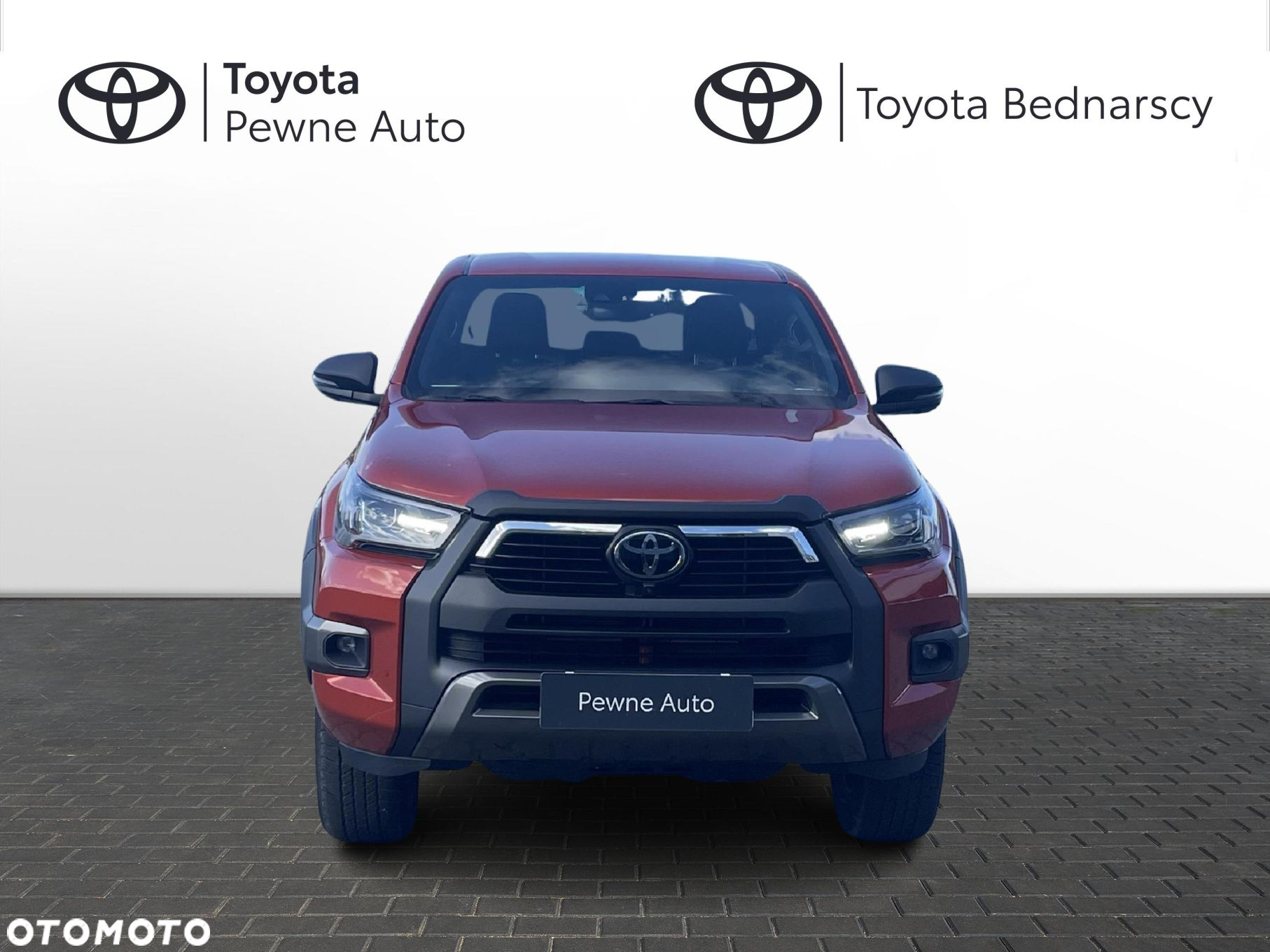 Toyota Hilux 2.8 D-4D Double Cab Invincible Sport 4x4 - 6