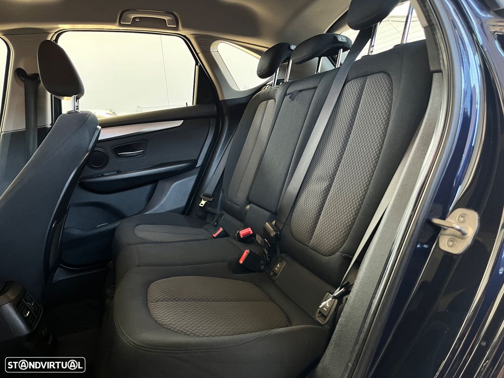 BMW 216 Active Tourer d Advantage - 9