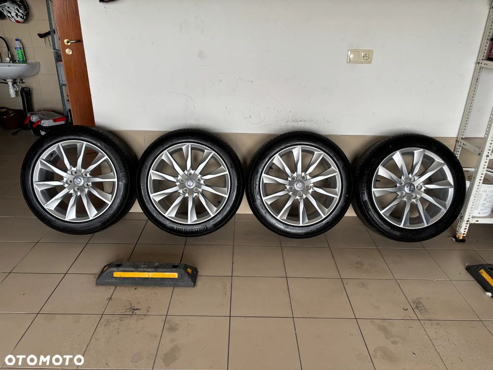Volvo V60 D3 Geartronic Momentum - 25
