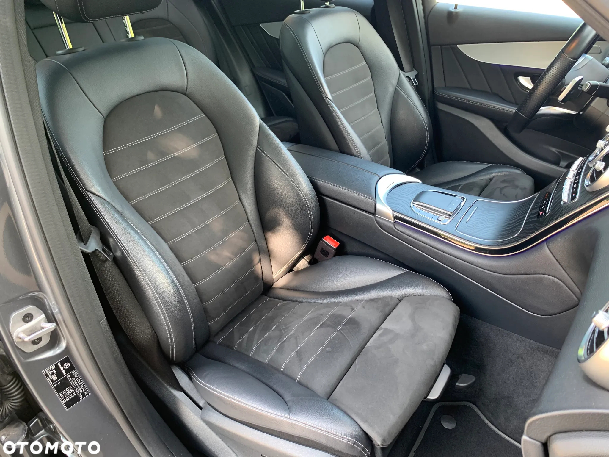 Mercedes-Benz GLC 300 de 4Matic 9G-TRONIC AMG Line - 18