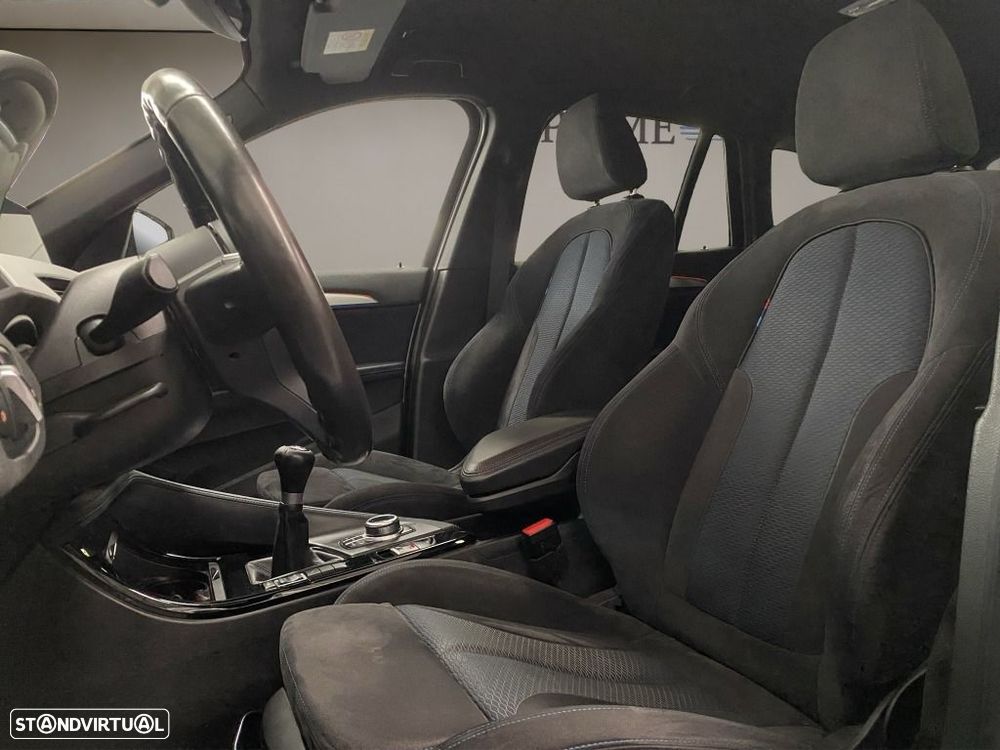 BMW X1 16 d sDrive Pack M - 8
