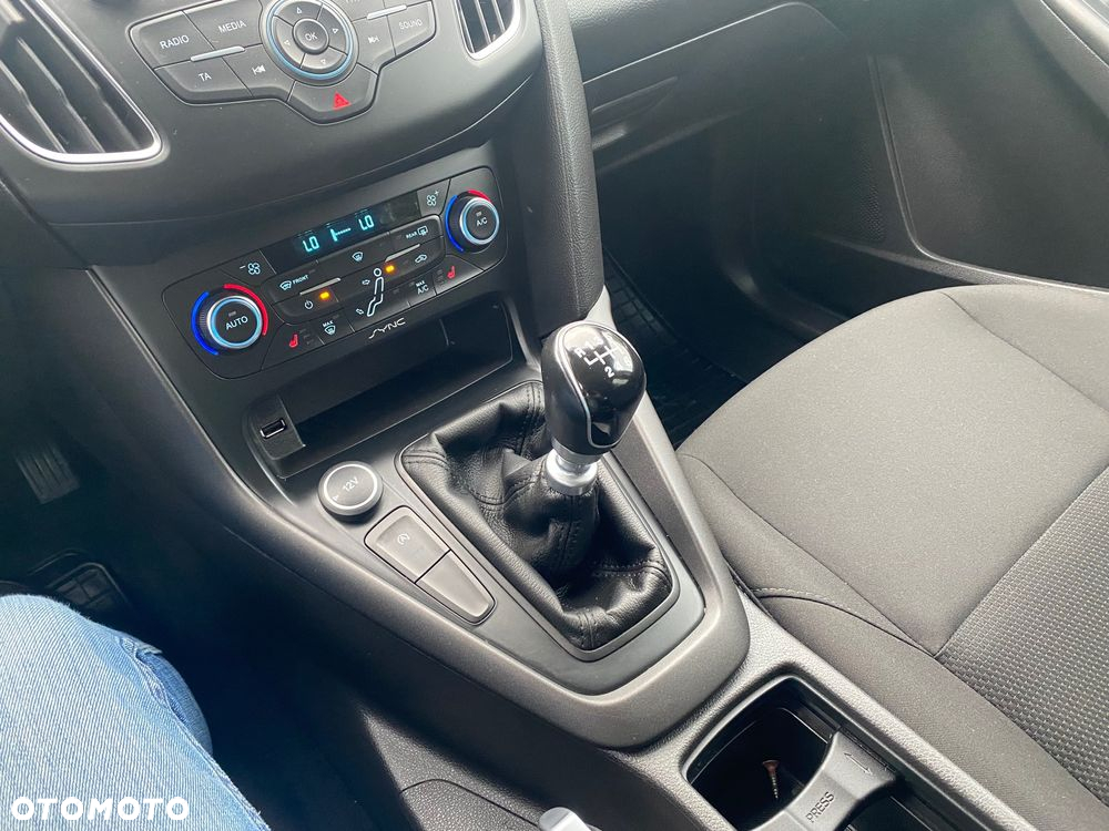 Ford Focus 1.0 EcoBoost Start-Stopp-System ACTIVE - 17