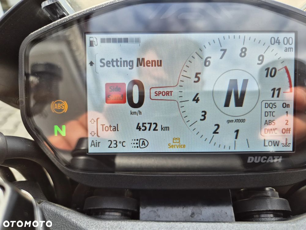 Ducati Monster - 17