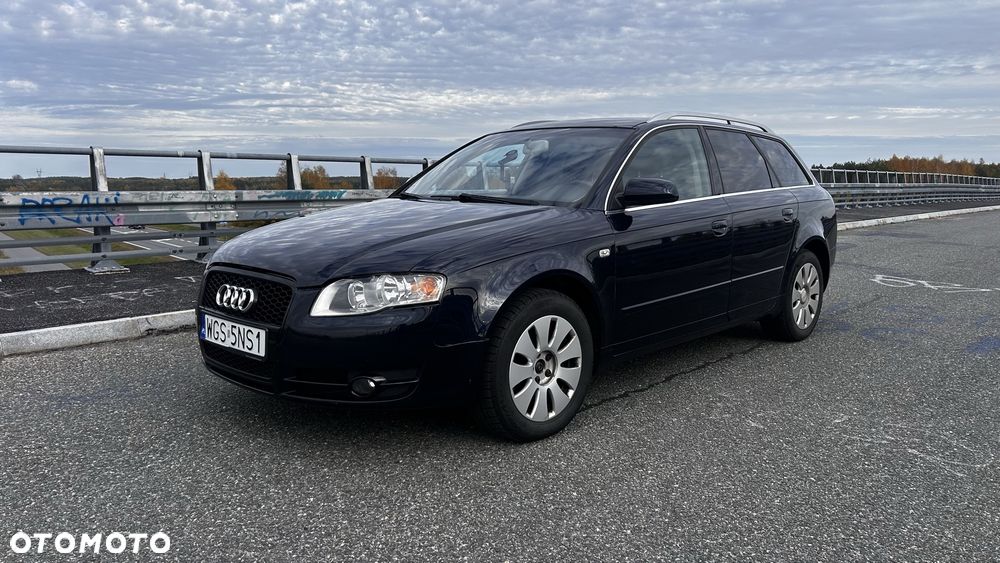 Audi A4 Avant - 1