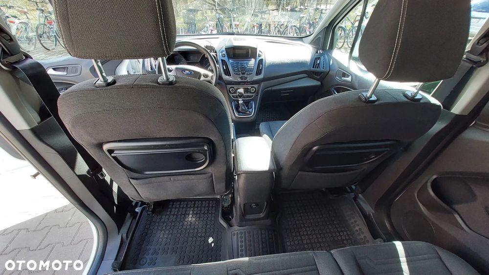 Ford Tourneo Connect Grand - 15
