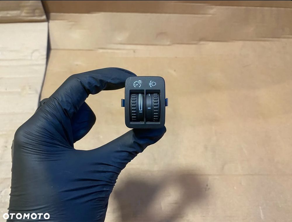 Regulator przełącznik świateł Volkswagen Tiguan I 5N0941333 OE - 1