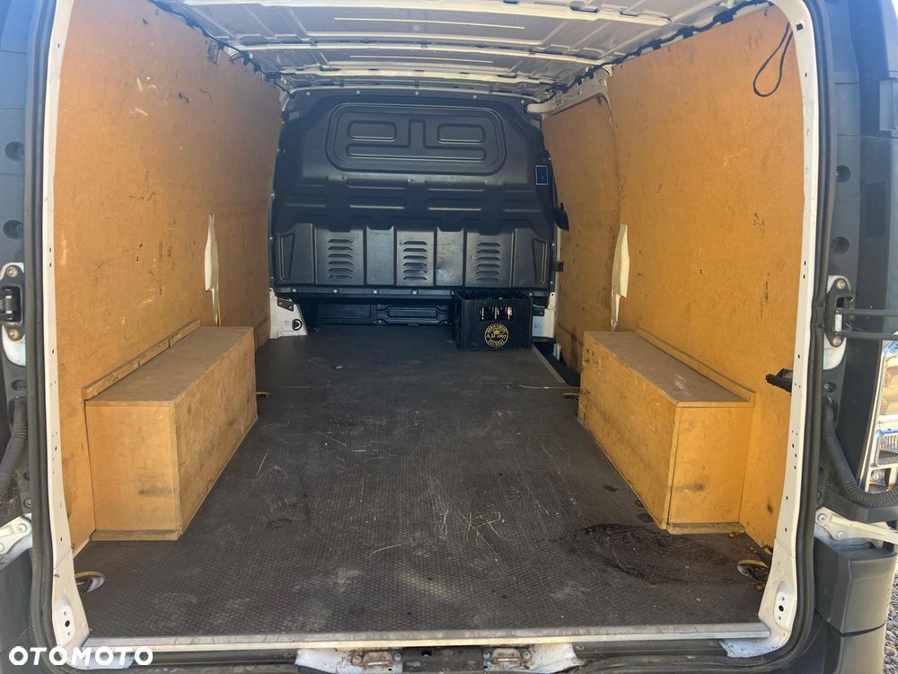 Mercedes-Benz VITO EXTRA LONG - 9