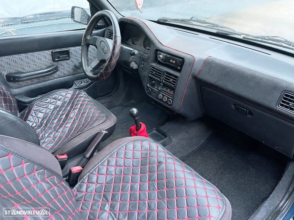 Peugeot 106 1.1 Color Line - 11