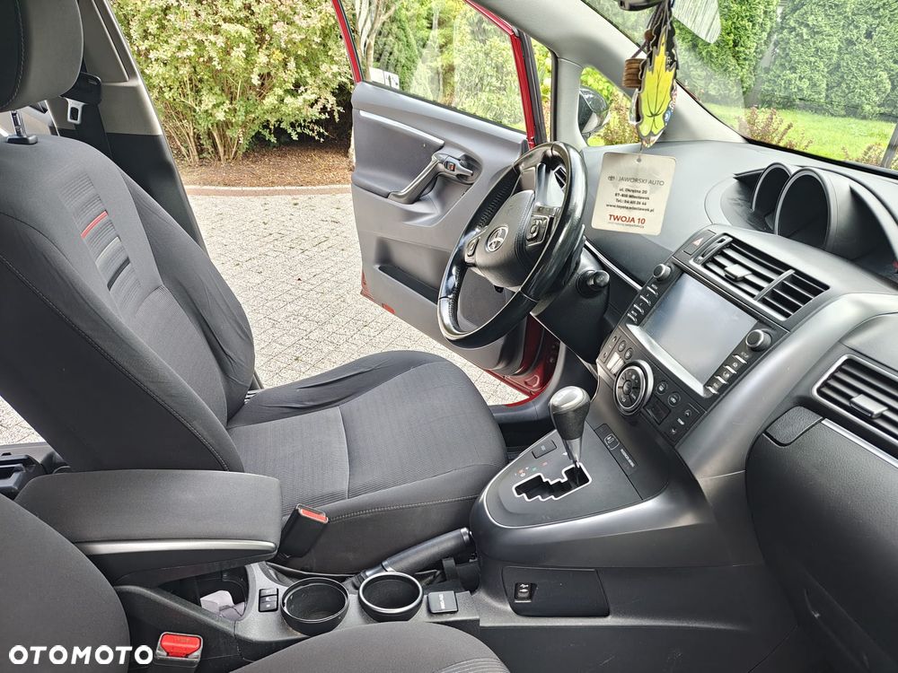 Toyota Verso - 5